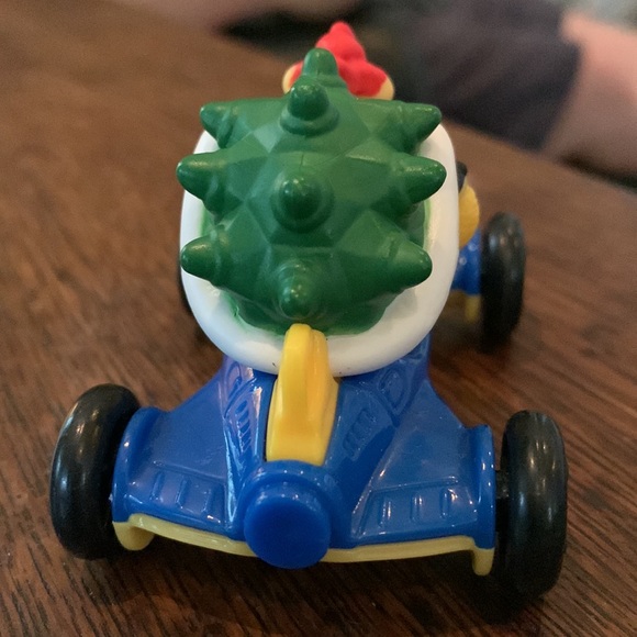 Nintendo set of 2 Toadette Bowser racecar McDonald’s toy Super Mario collectible - Picture 12 of 12